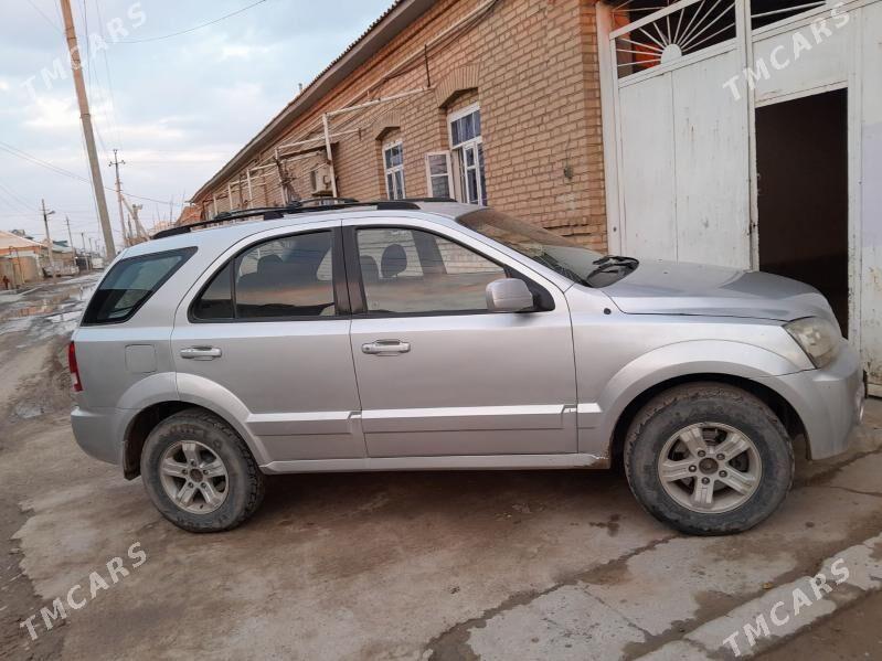 Kia Sorento 2004 - 100 000 TMT - Мары - img 1