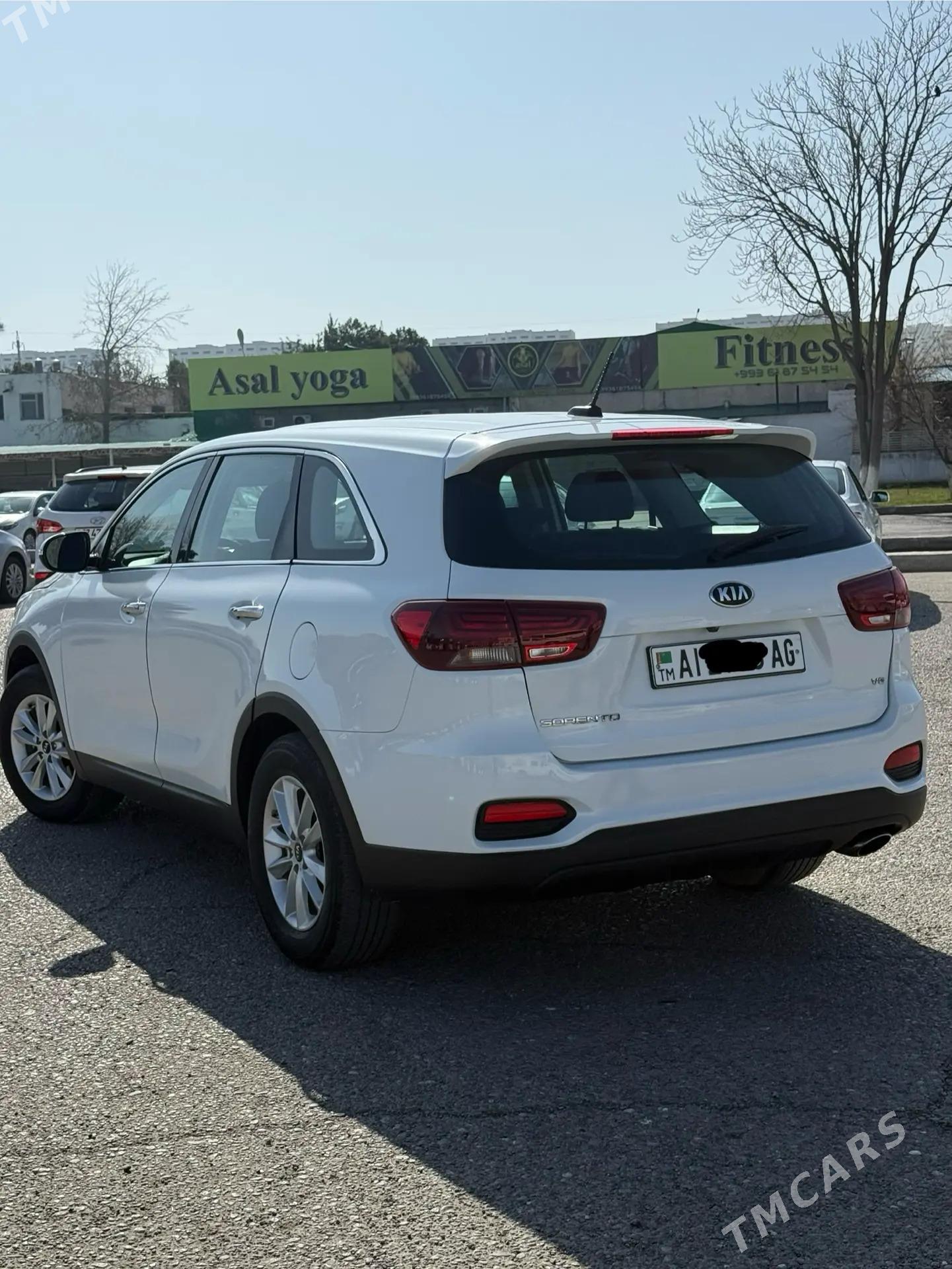 Kia Sedona 2020 - 310 000 TMT - Бузмеин - img 1