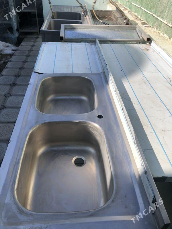 Rakawina kafe ucin - Aşgabat - img 1