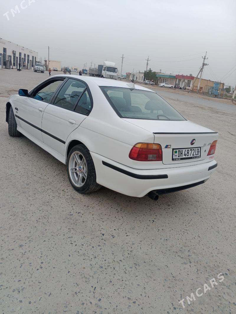 BMW 330 2002 - 115 000 TMT - Dänew - img 1