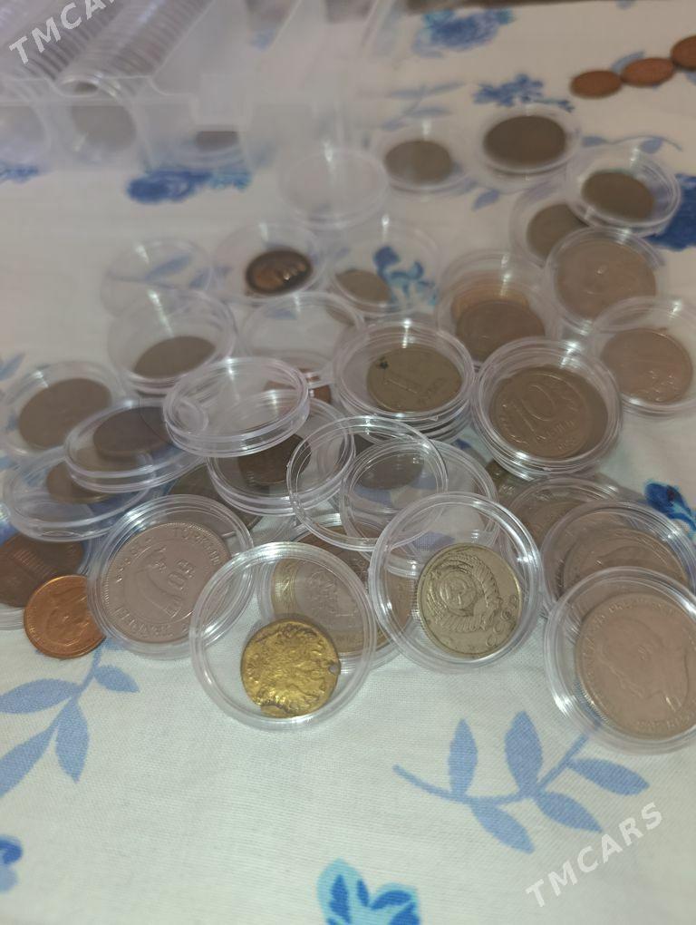 монеты - Туркменбаши - img 1