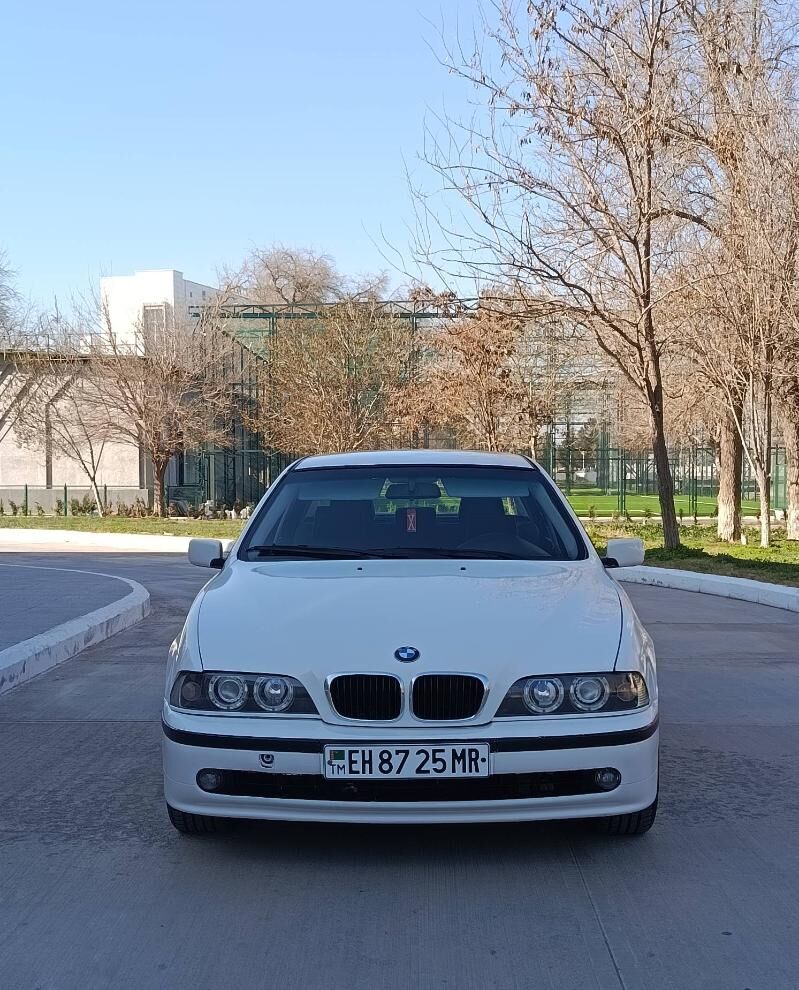 BMW E39 2001 - 100 000 TMT - Мары - img 1