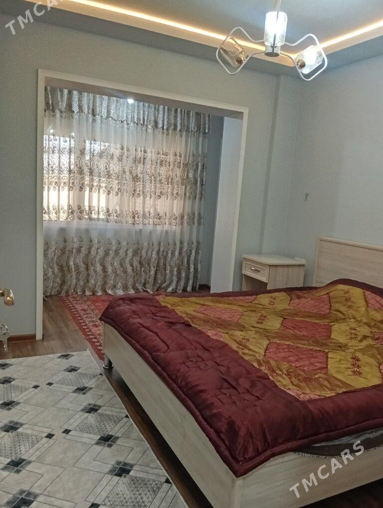 Satlyk jay - Mary - img 1