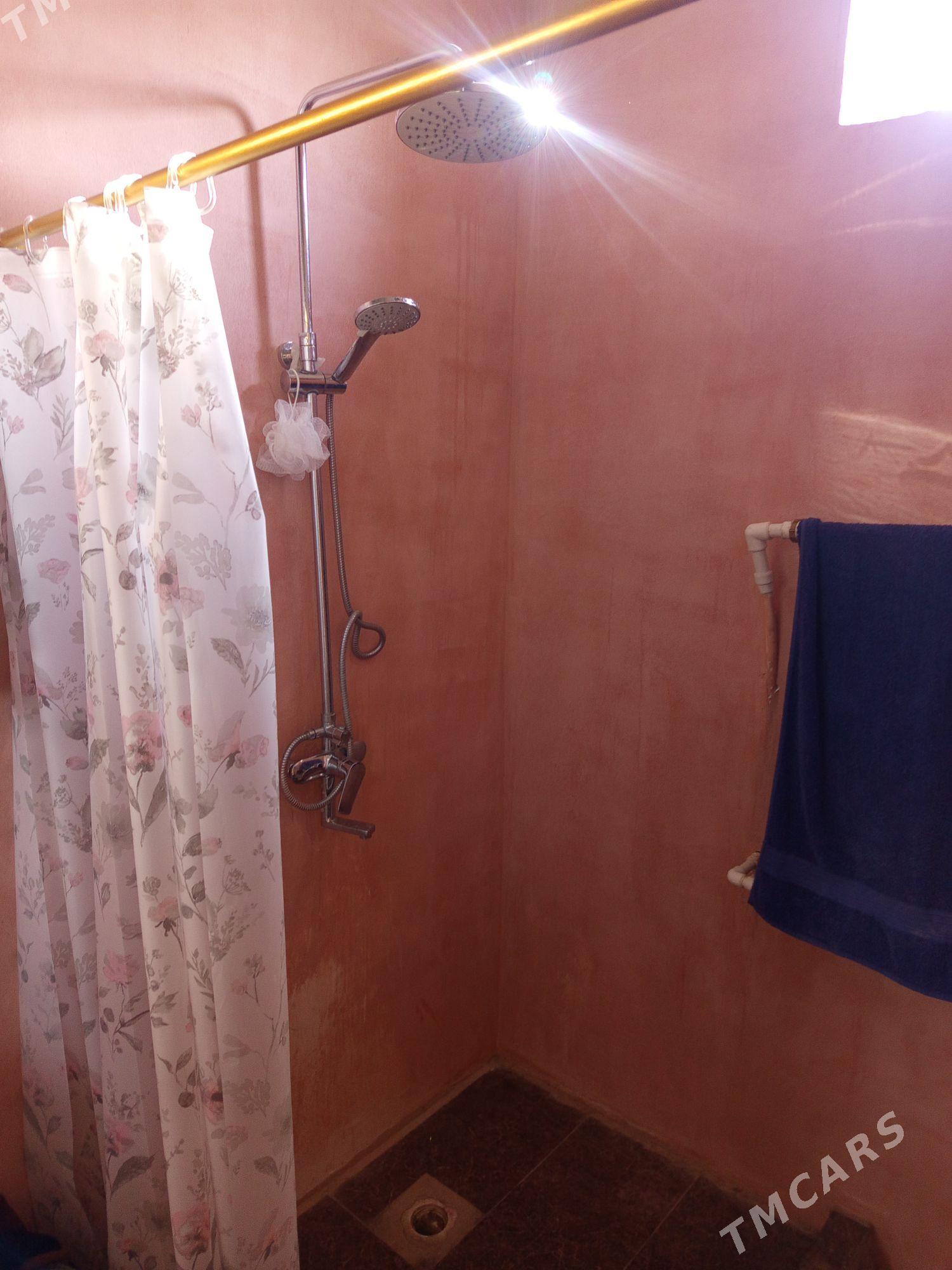 jay - Фарап - img 1