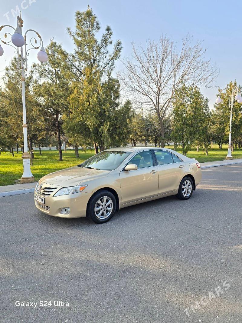 Toyota Camry 2011 - 215 000 TMT - Hitrowka - img 1