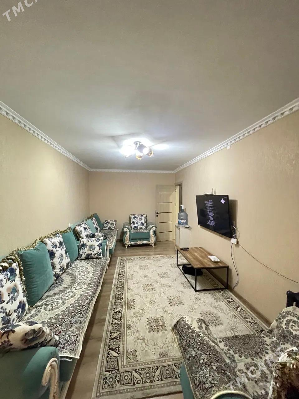 9 мкр 1 ком Панель 4/3 этаж - 9 mkr - img 1