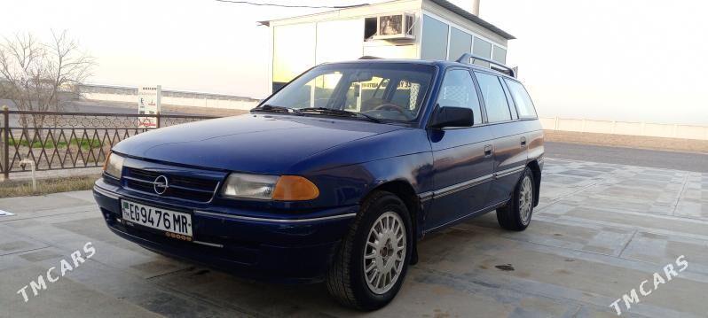 Opel Astra 1992 - 35 000 TMT - Mary - img 1