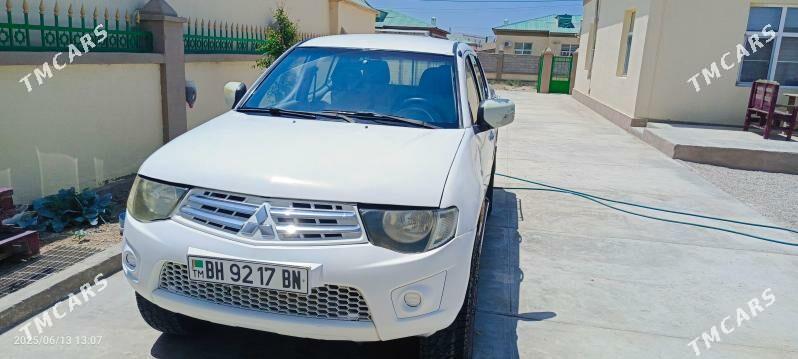 Mitsubishi L200 2012 - 110 000 TMT - Hazar - img 1