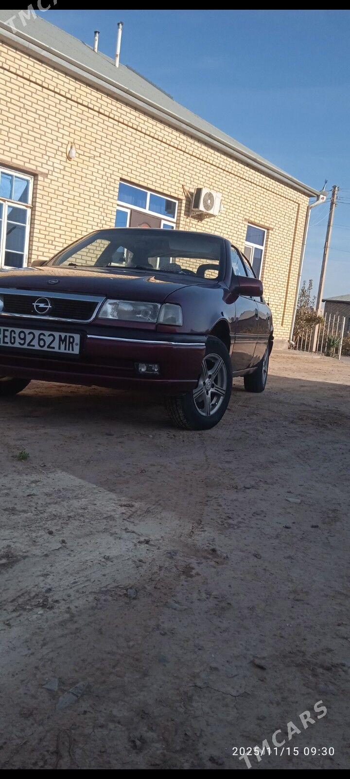 Opel Vectra 1991 - 40 000 TMT - Mary - img 1