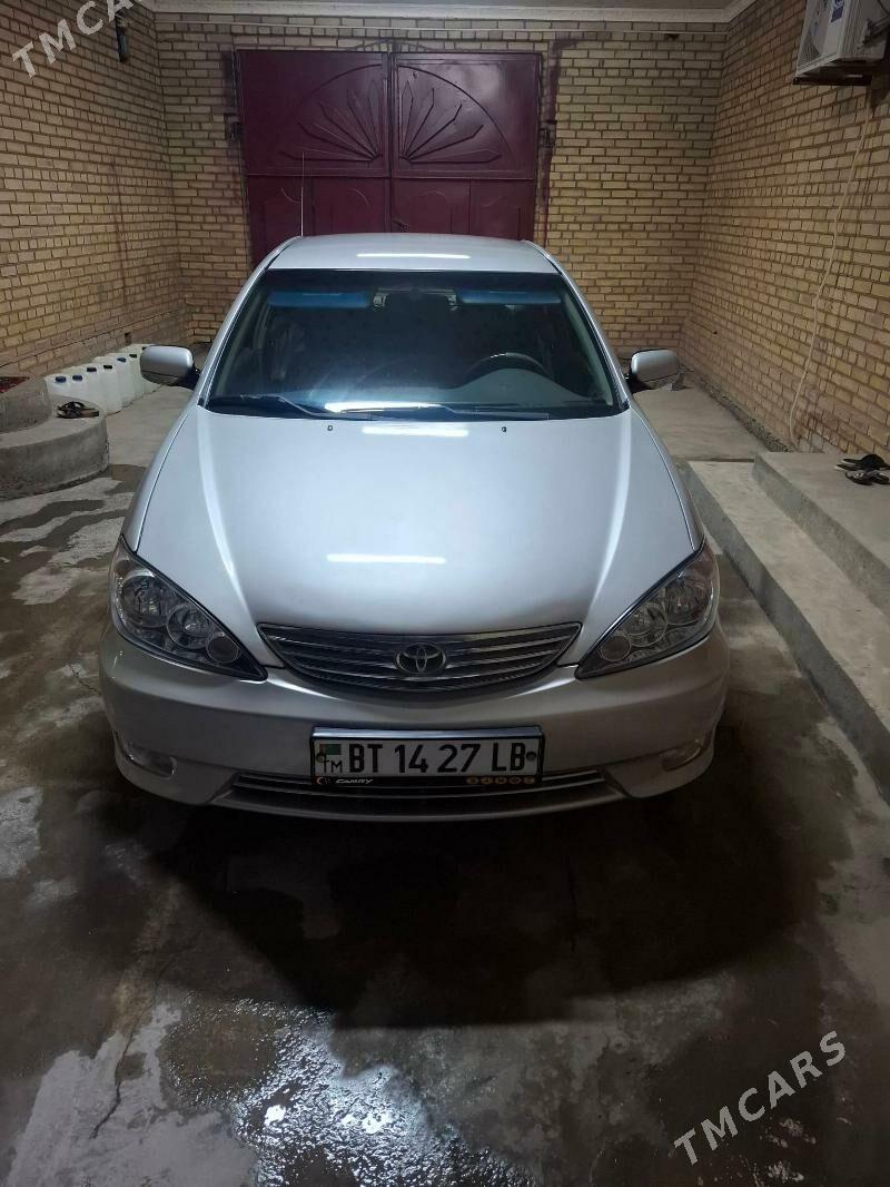 Toyota Camry 2003 - 188 000 TMT - Дянев - img 1