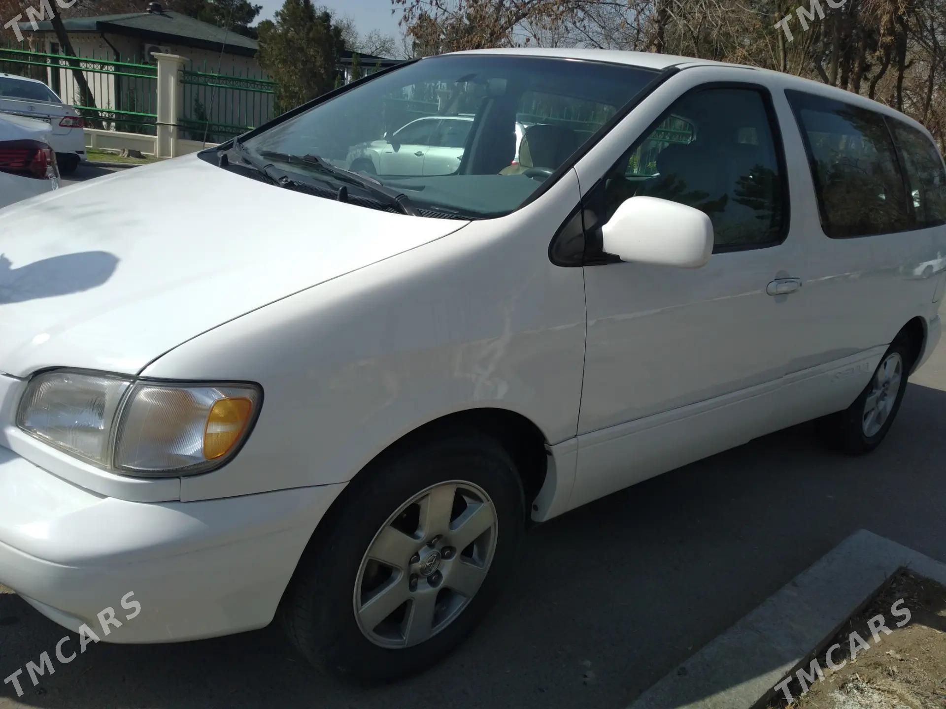 Toyota Sienna 2000 - 150 000 TMT - Aşgabat - img 1