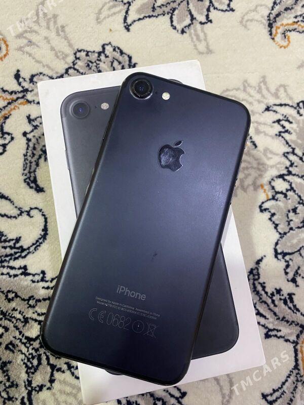 iphone 7 - Айтакова (ул. Огузхана) - img 1