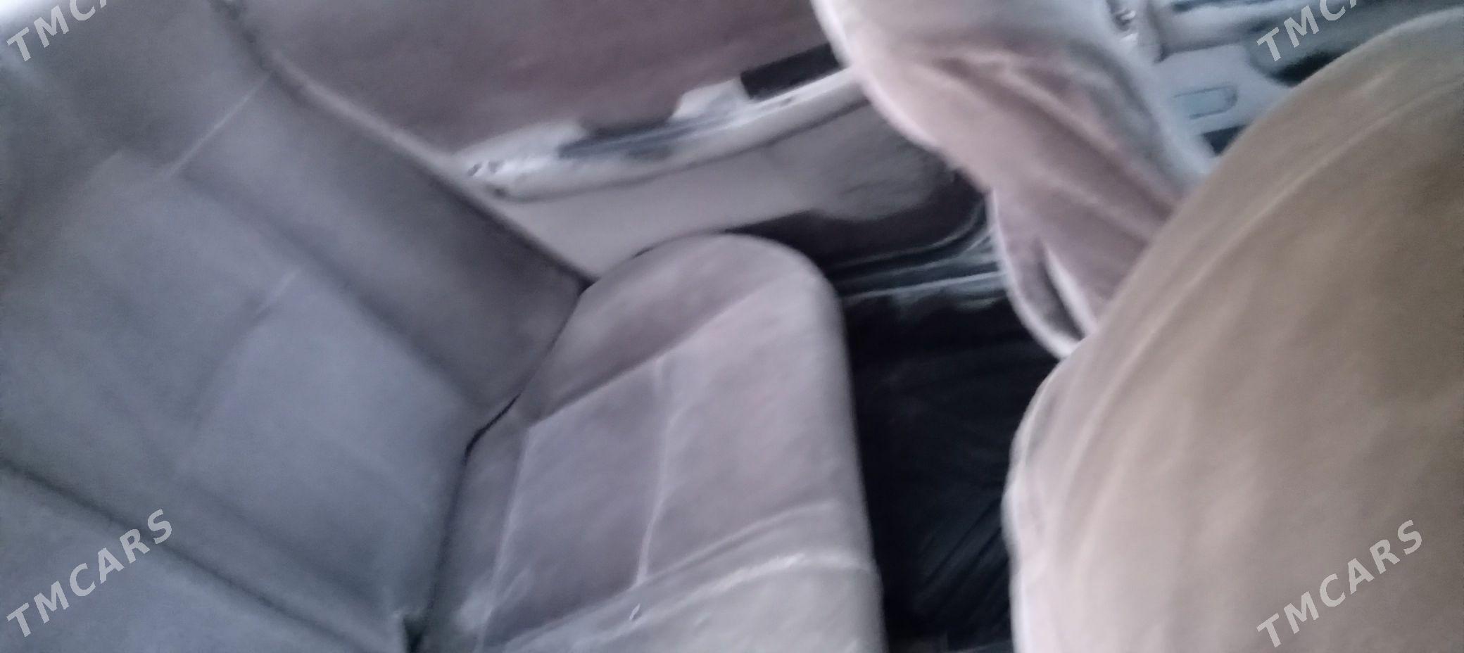 Toyota Mark II 1993 - 25 000 TMT - Бабадайхан - img 1