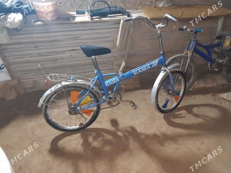 kama - Gurbansoltan Eje - img 1