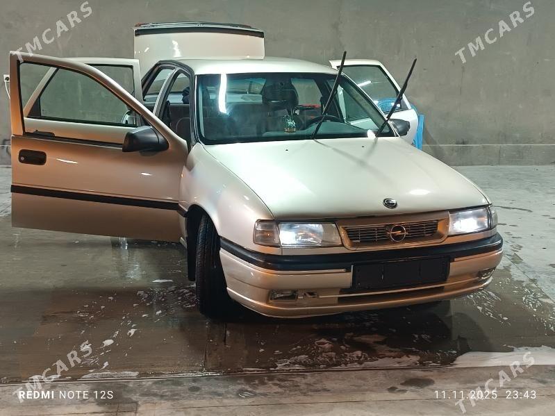 Opel Vectra 1993 - 45 000 TMT - Sarahs - img 1