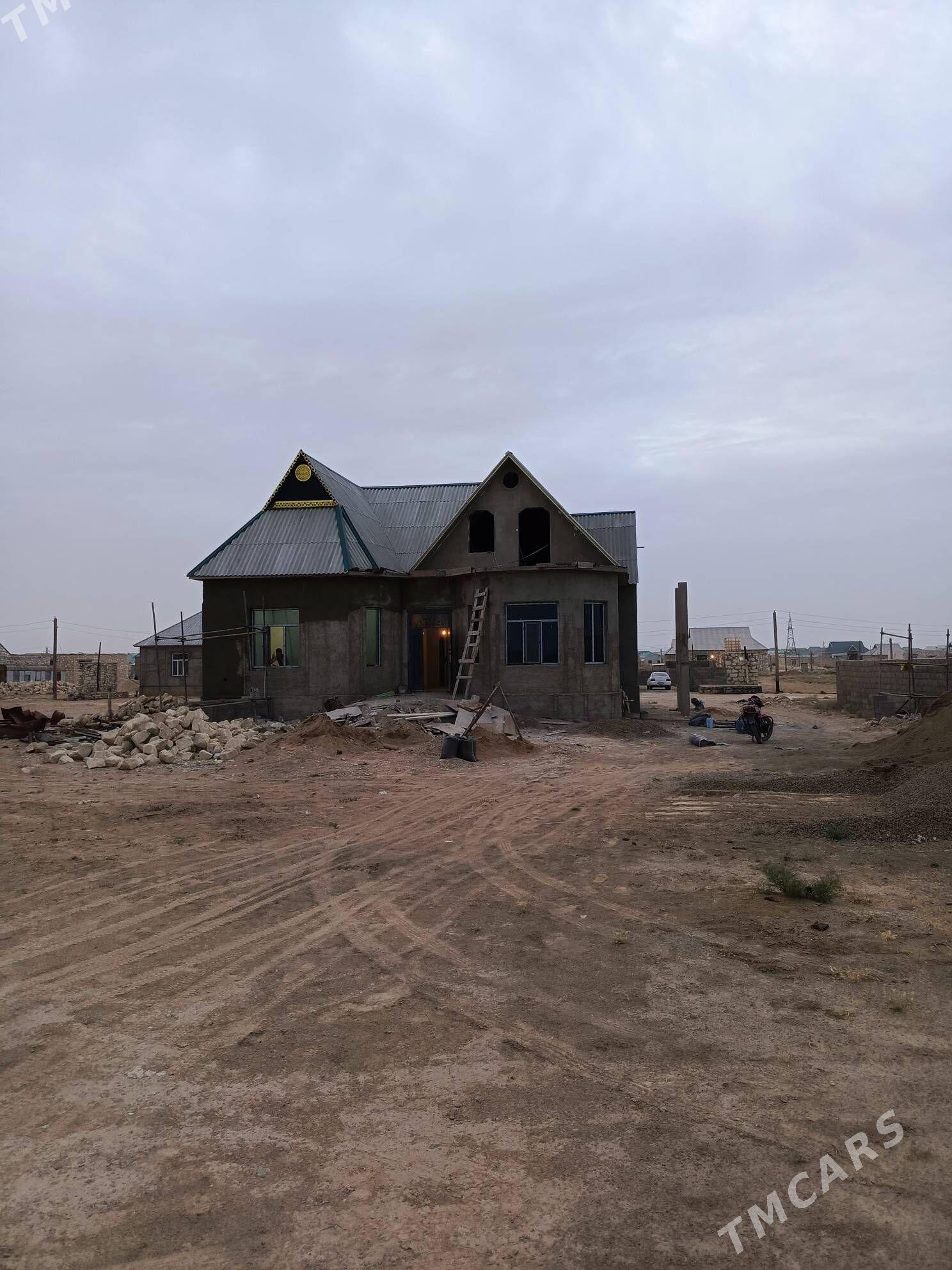 akdash jay - Туркменбаши - img 1