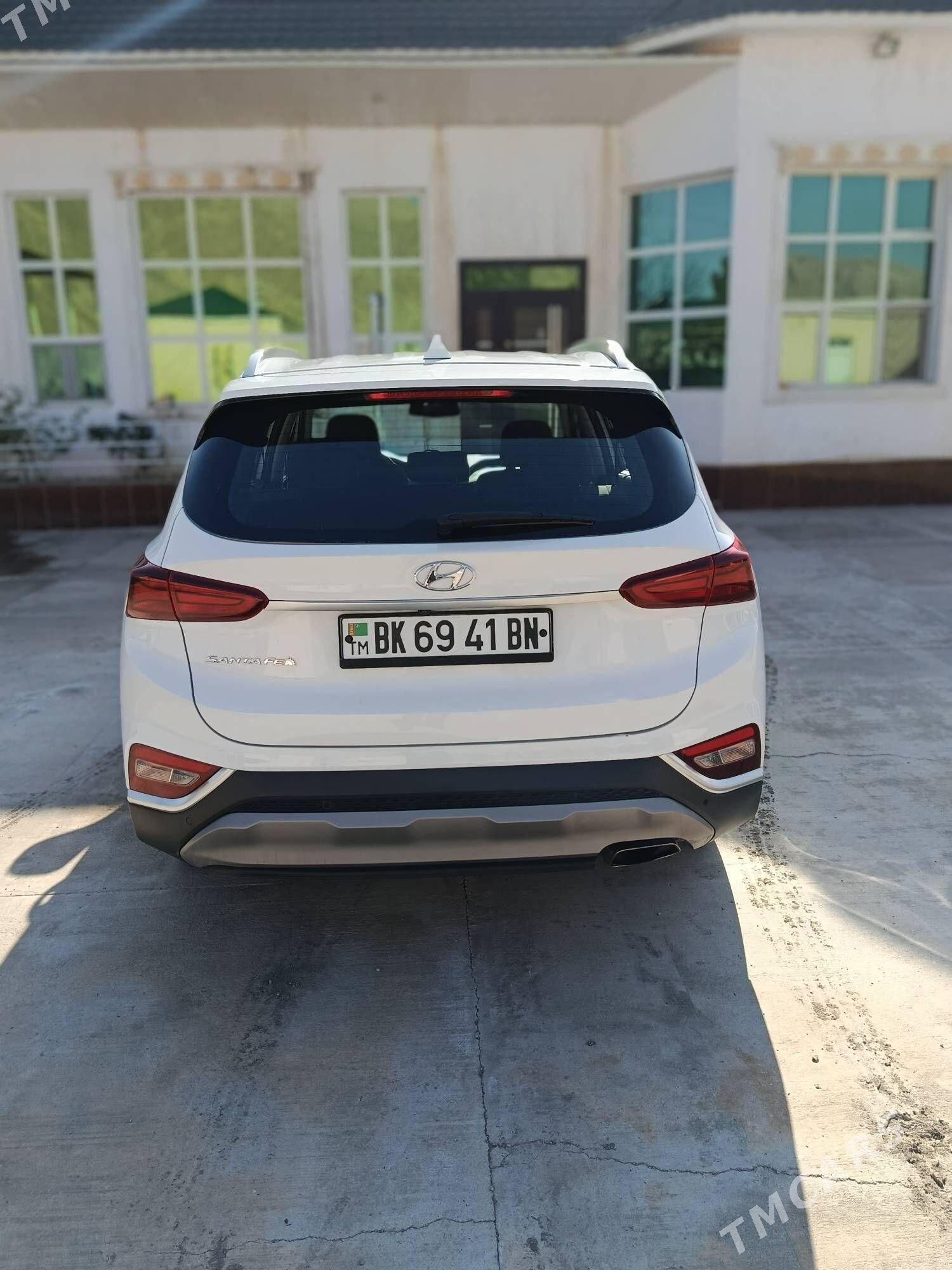 Hyundai Santa Fe 2020 - 300 000 TMT - Балканабат - img 1