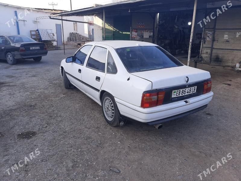 Opel Vectra 1989 - 31 000 TMT - Türkmenabat - img 1