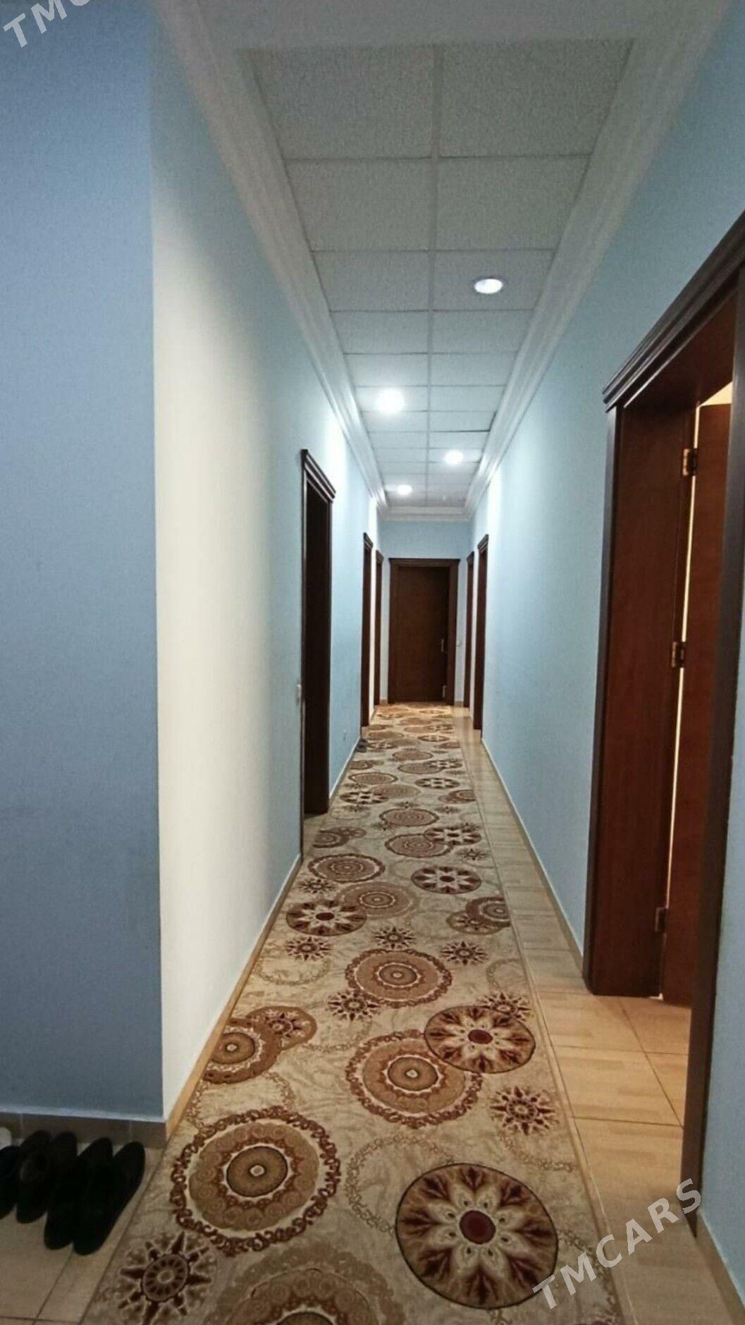 satlyk podwoyishki 8etaz 5kom - Aşgabat - img 1