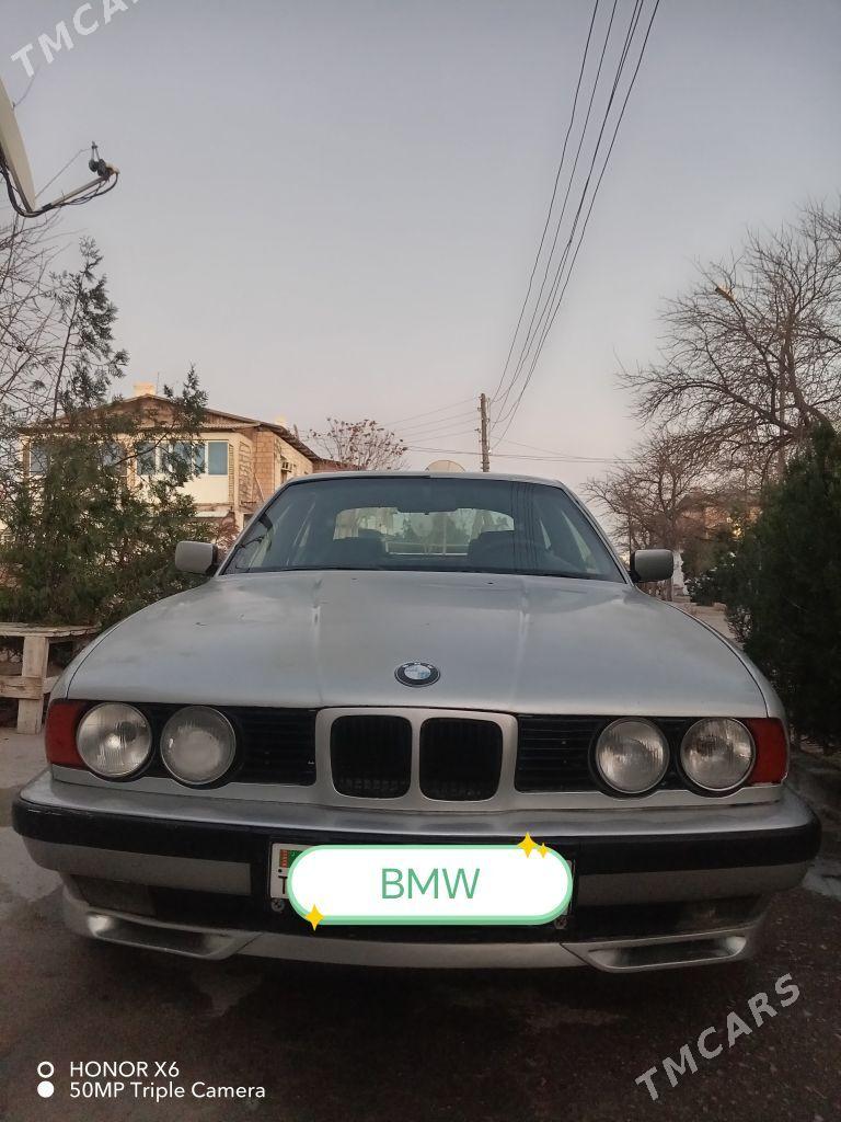 BMW 525 1992 - 70 000 TMT - Балканабат - img 1