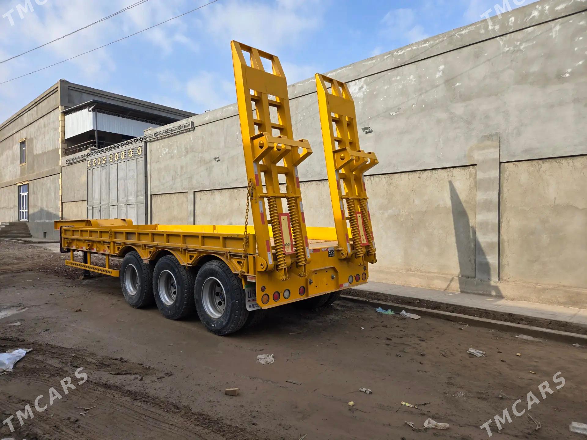 XCMG 25 2025 - 400 000 TMT - "Altyn Asyr" Gündogar bazary (Jygyllyk) - img 1