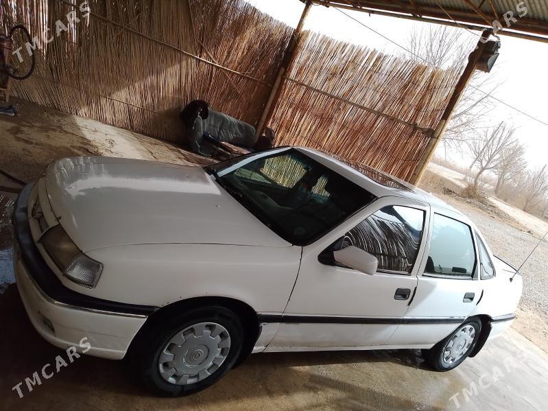 Opel Vectra 1993 - 35 000 TMT - Мары - img 1