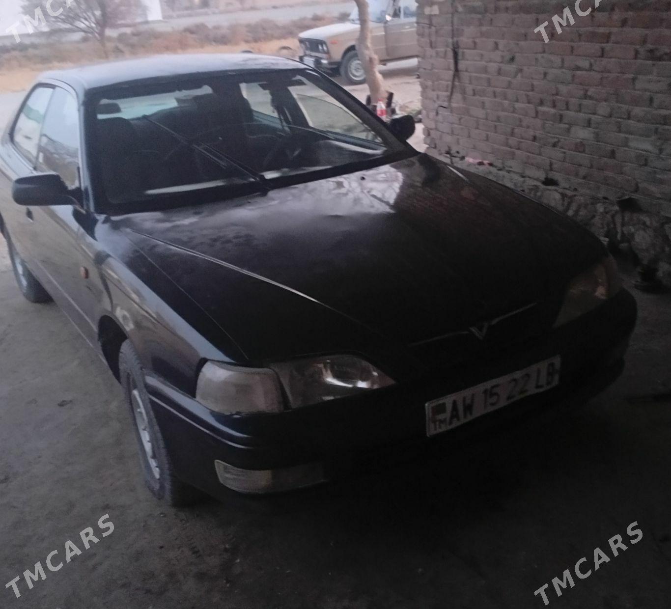 Toyota Vista 1995 - 40 000 TMT - Hojambaz - img 1