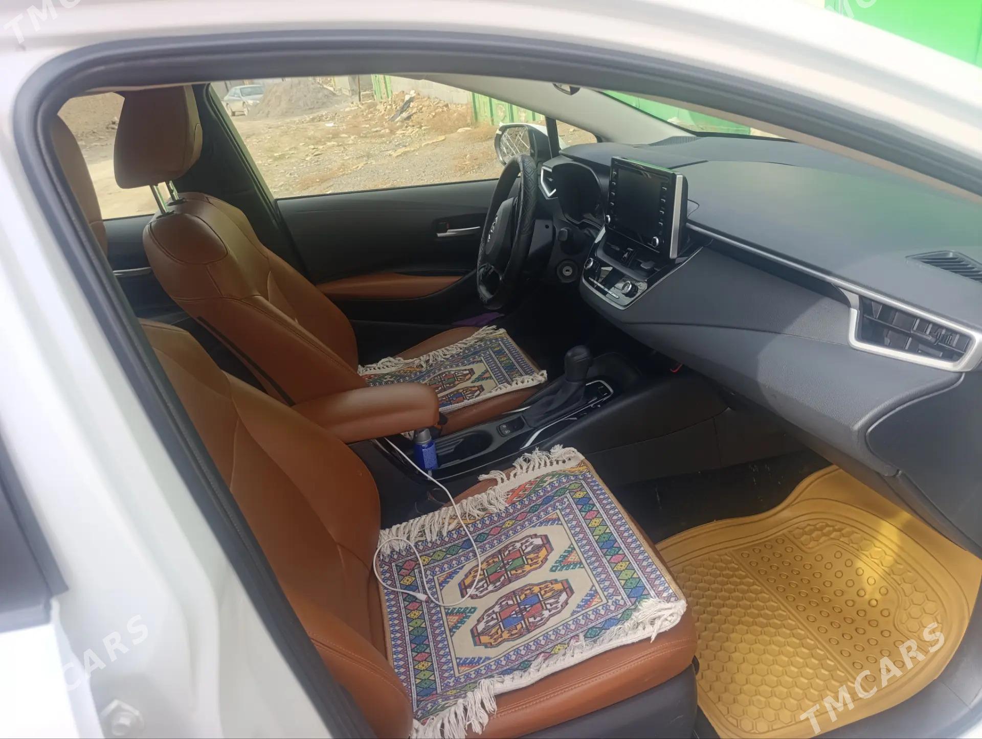 Toyota Corolla 2022 - 260 000 TMT - Магданлы - img 1