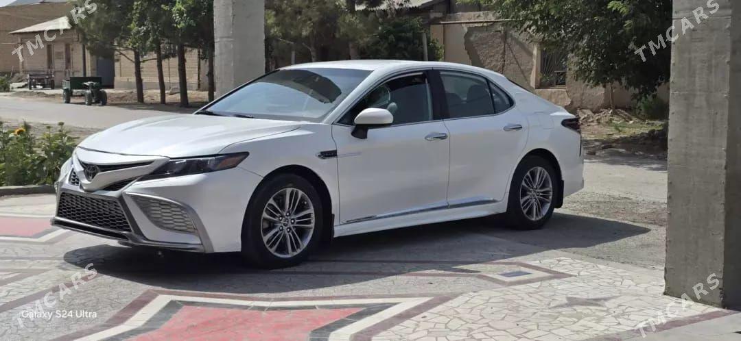 Toyota Camry 2021 - 330 000 TMT - Дянев - img 1