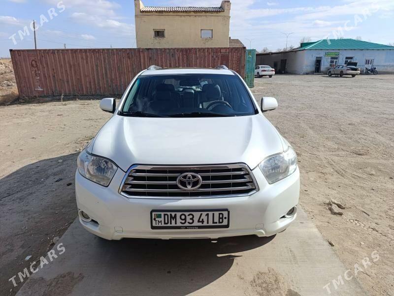 Toyota Highlander 2010 - 360 000 TMT - Garabekewül - img 1