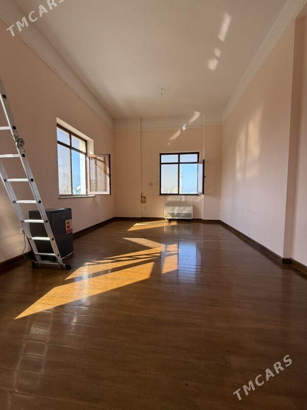 Нефтегаз Элитка ул. Мира 3 ком - Aşgabat - img 1