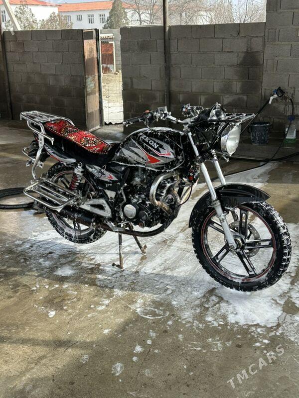 Fekon FK200-14G 2014 - 14 000 TMT - Bäherden - img 1