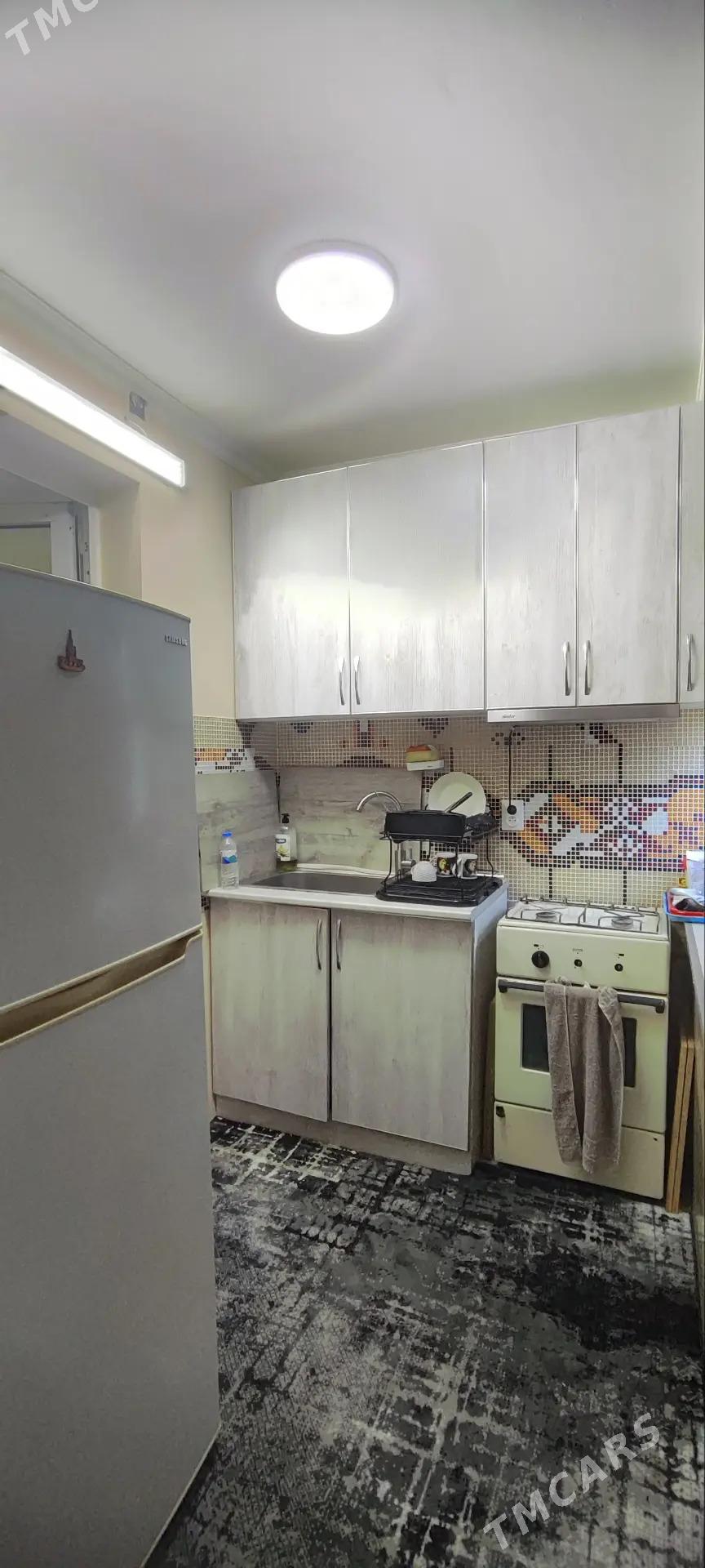 СРОЧНО 1 В 2 КОМН 4/2этаж - Aşgabat - img 1