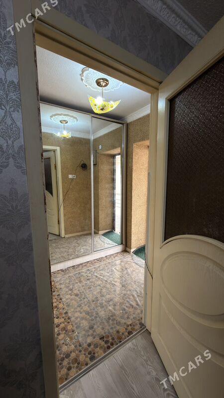 СРОЧНО 1 КОМН - 30 мкр - img 1