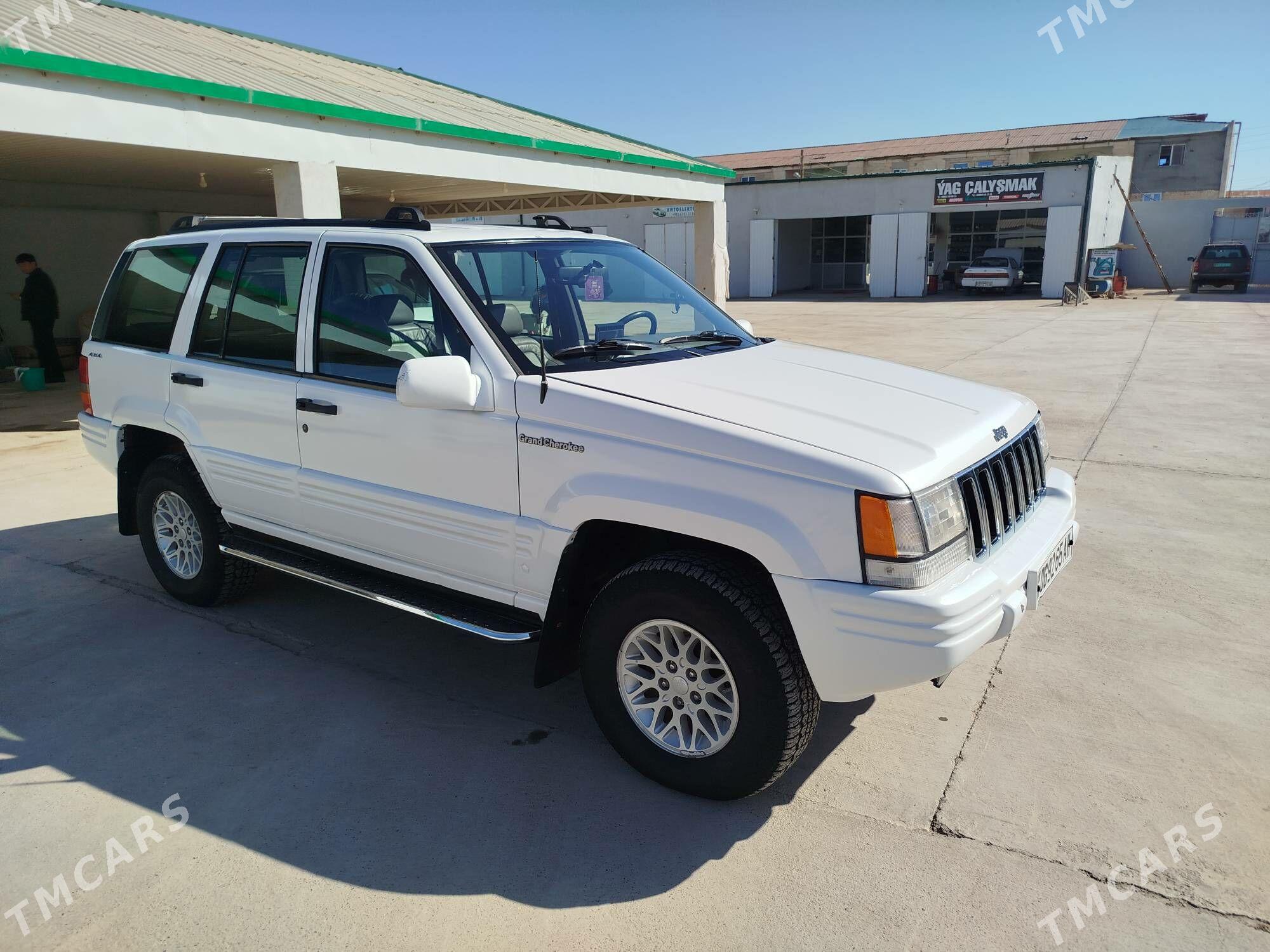 Jeep Grand Cherokee 1994 - 120 000 TMT - Теджен - img 1