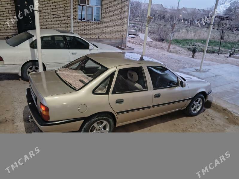 Opel Vectra 1991 - 36 000 TMT - Baýramaly - img 1