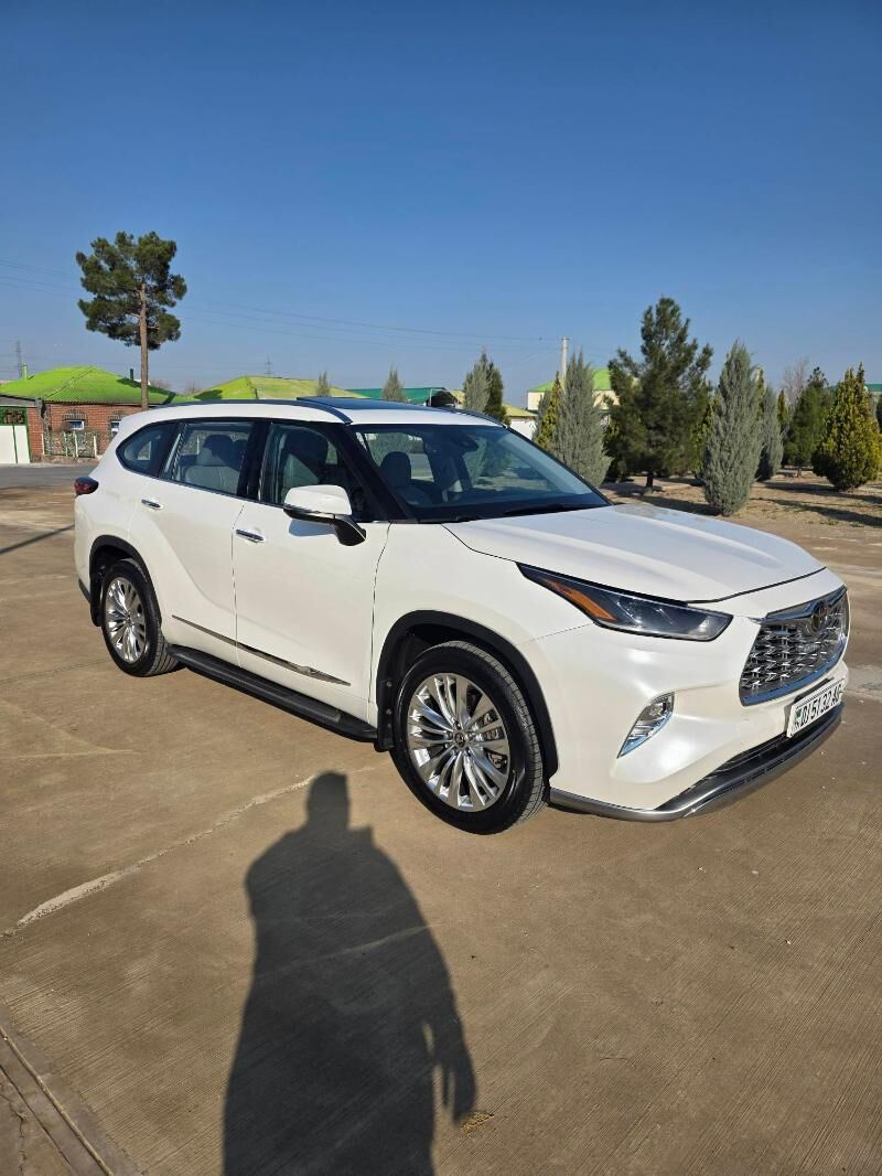 Toyota Highlander 2022 - 625 000 TMT - Büzmeýin GRES - img 1