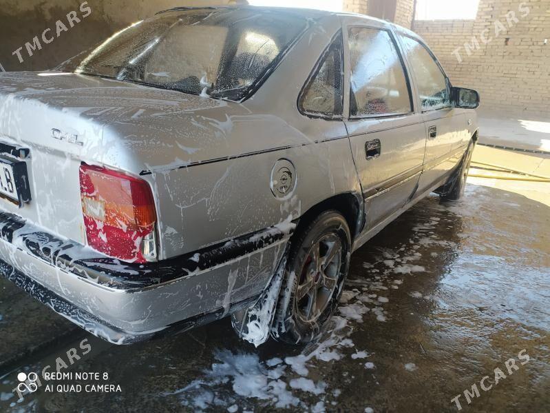 Opel Vectra 1990 - 32 000 TMT - Туркменабат - img 1