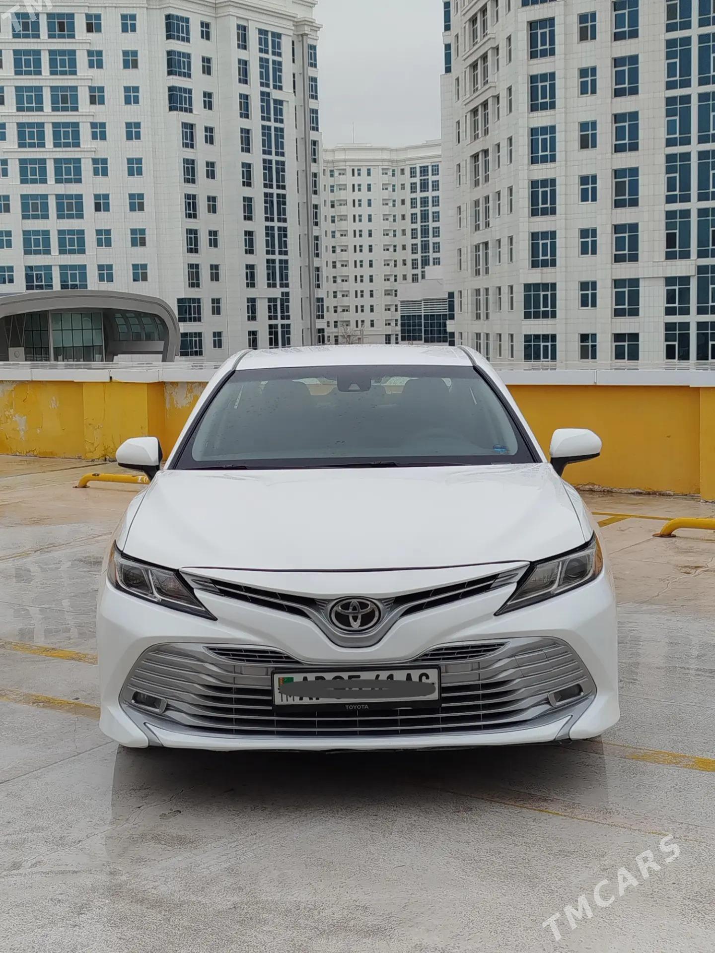 Toyota Camry 2019 - 300 000 TMT - Ашхабад - img 1