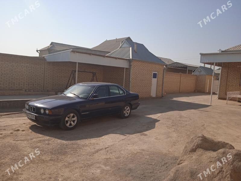 BMW 525 1992 - 40 000 TMT - Mary - img 1