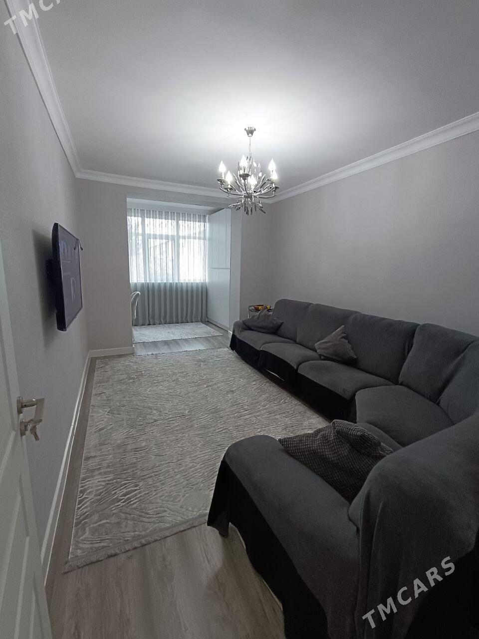 Центр, 1 мкр, 3 ком - 1 мкр - img 1