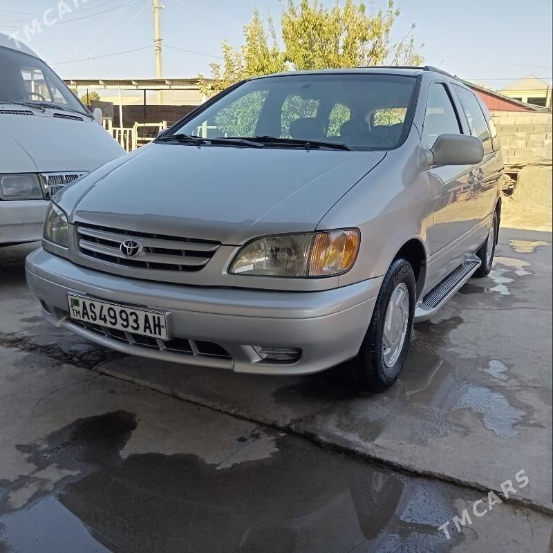 Toyota Sienna 2002 - 280 000 TMT - Bäherden - img 1