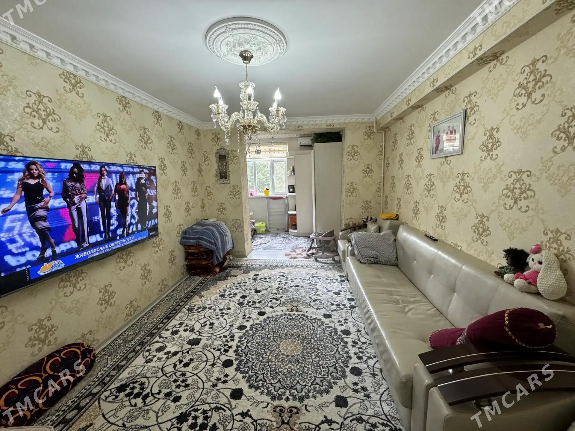 5 mkr 3/2 etaz 3-komnat - Aşgabat - img 1