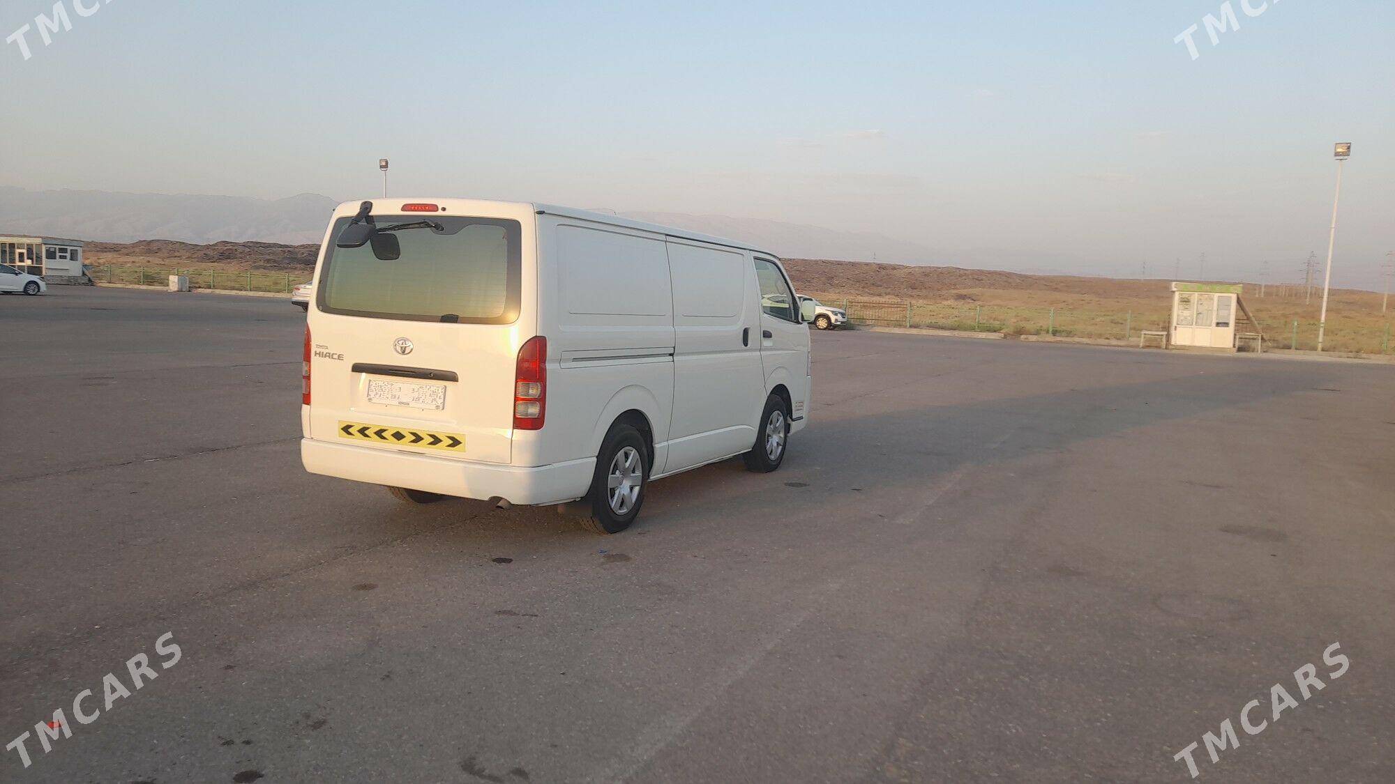 Toyota Hiace 2020 - 390 000 TMT - "Алтын Асыр" Гундогар базары ( Толкучка) - img 1