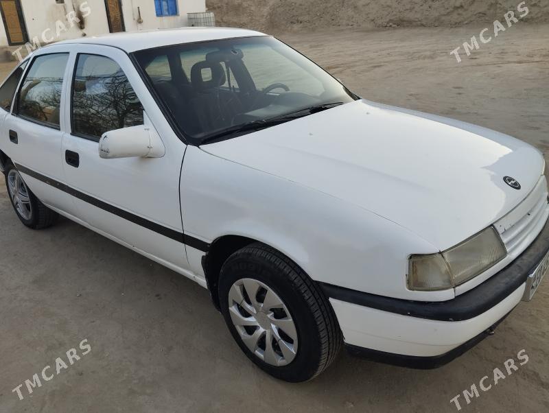 Opel Vectra 1992 - 22 000 TMT - Dostluk - img 1
