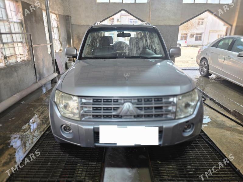 Mitsubishi Pajero 2008 - 210 000 TMT - Хазар - img 1