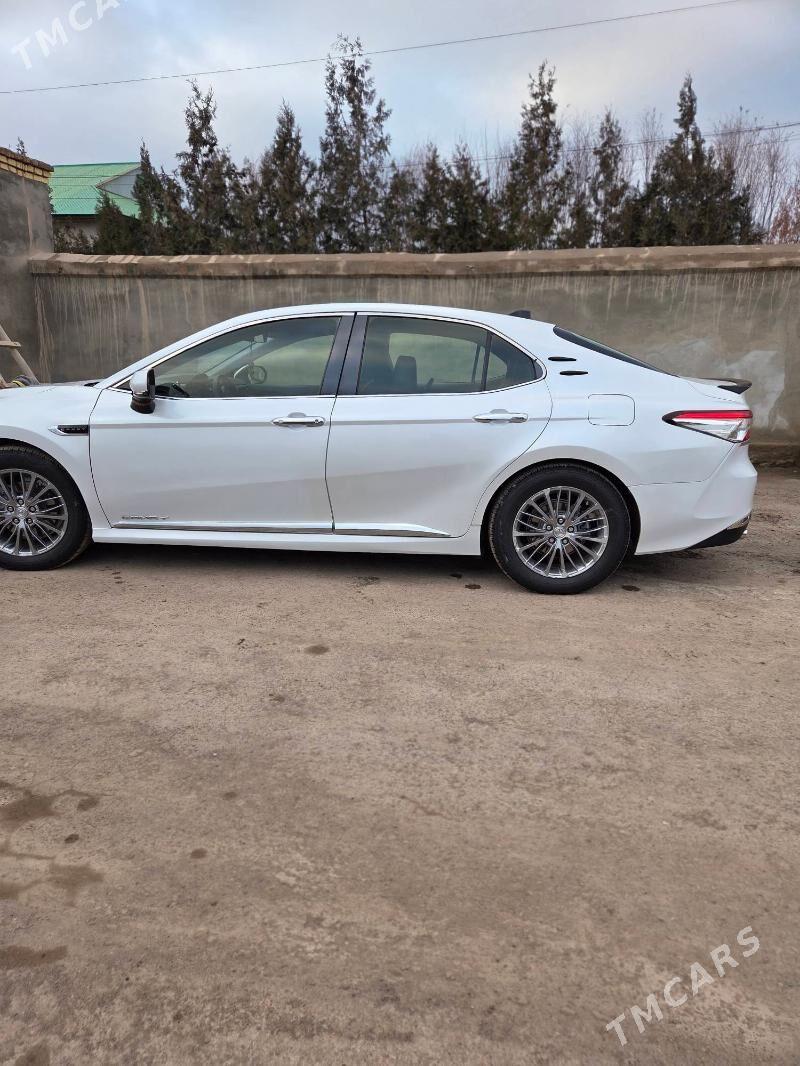 Toyota Camry Hybrid 2020 - 260 000 TMT - Köneürgenç - img 1