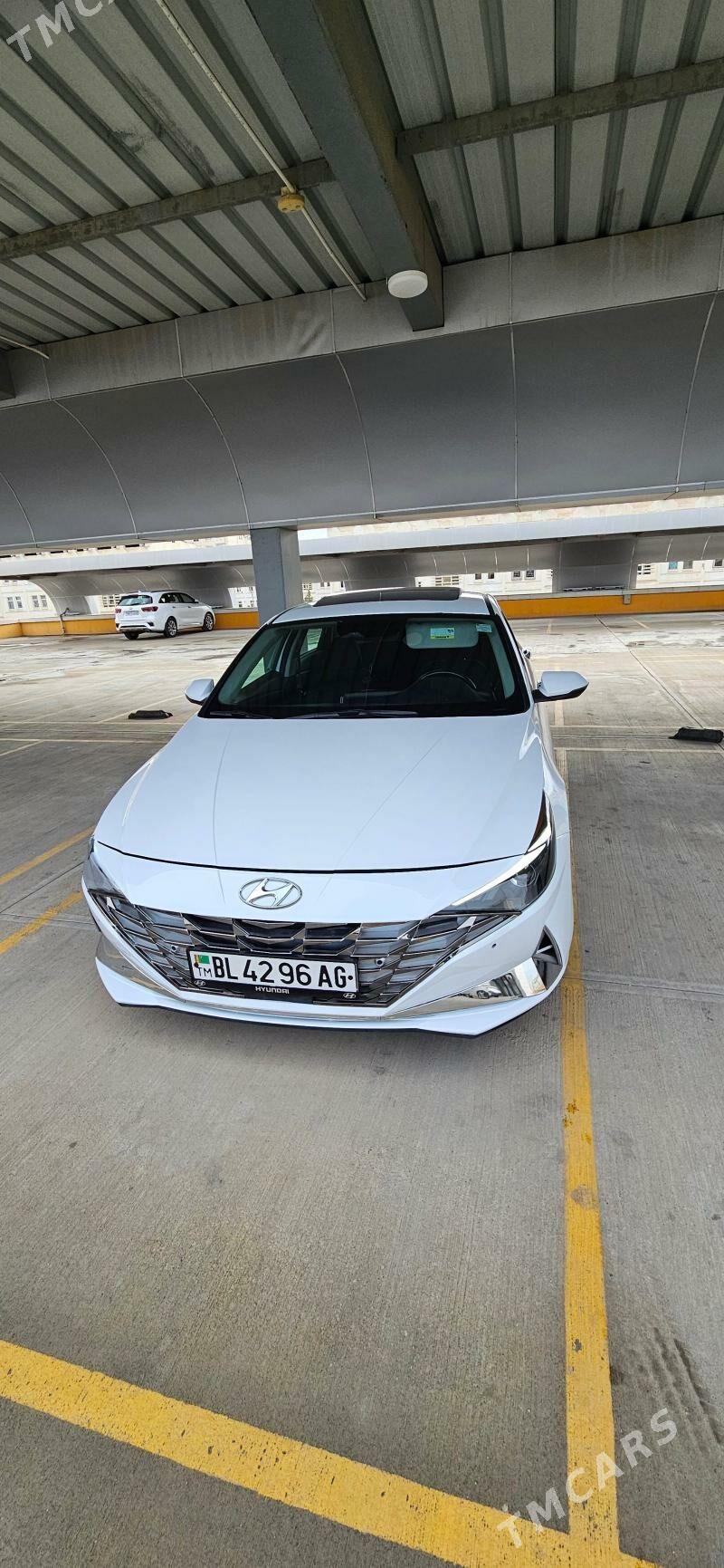 Hyundai Elantra 2021 - 270 000 TMT - Херрикгала - img 1