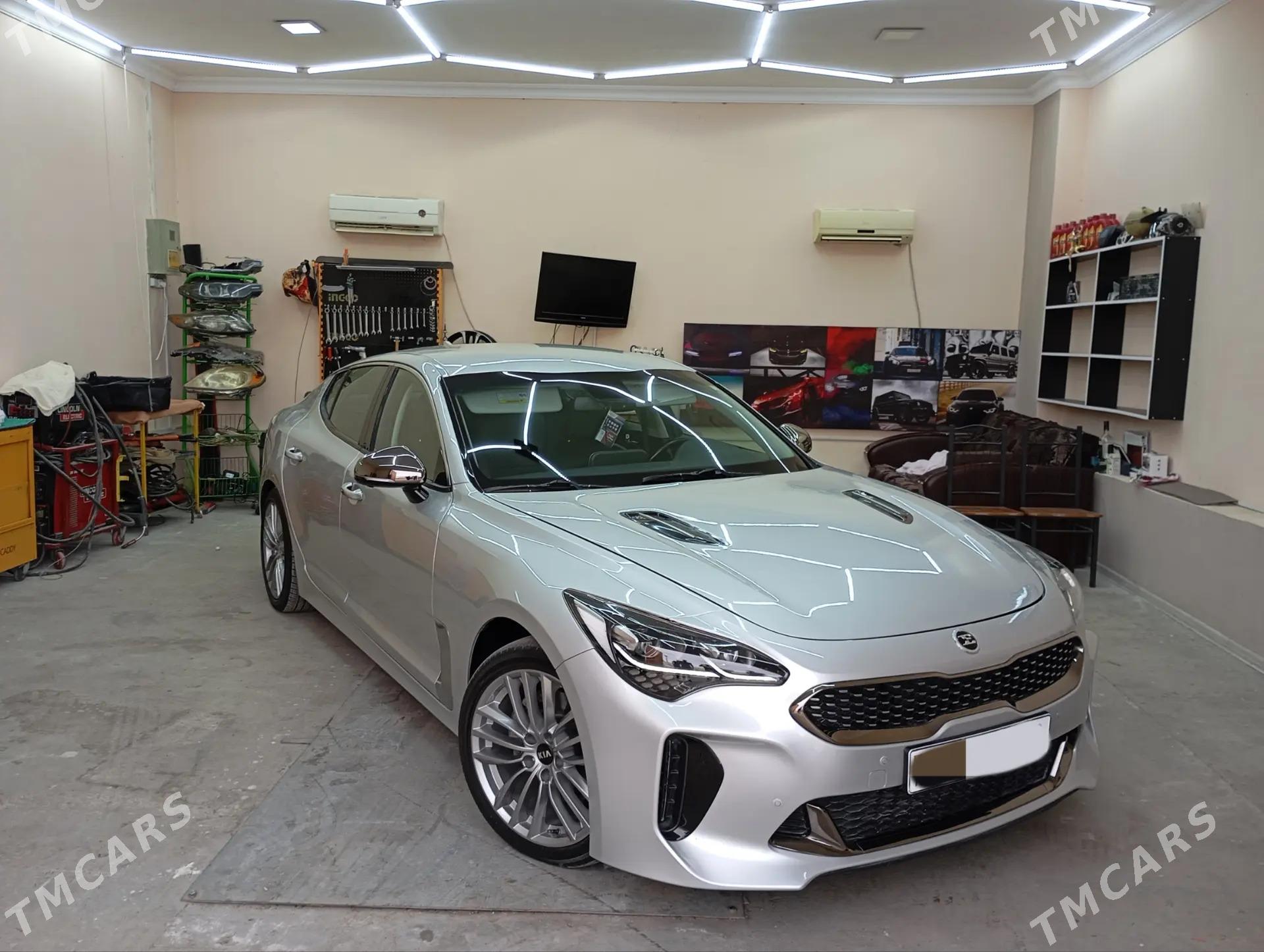 Kia Stinger 2018 - 340 000 TMT - Балканабат - img 1