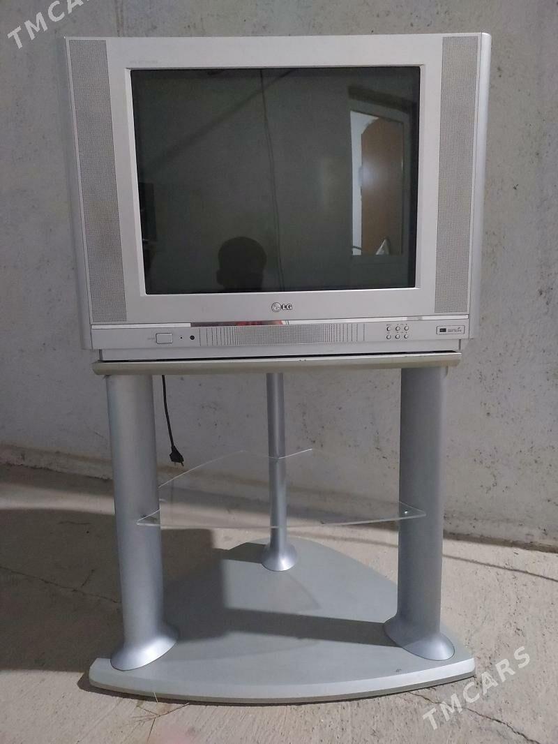 LG telewizor - Bagyr - img 1